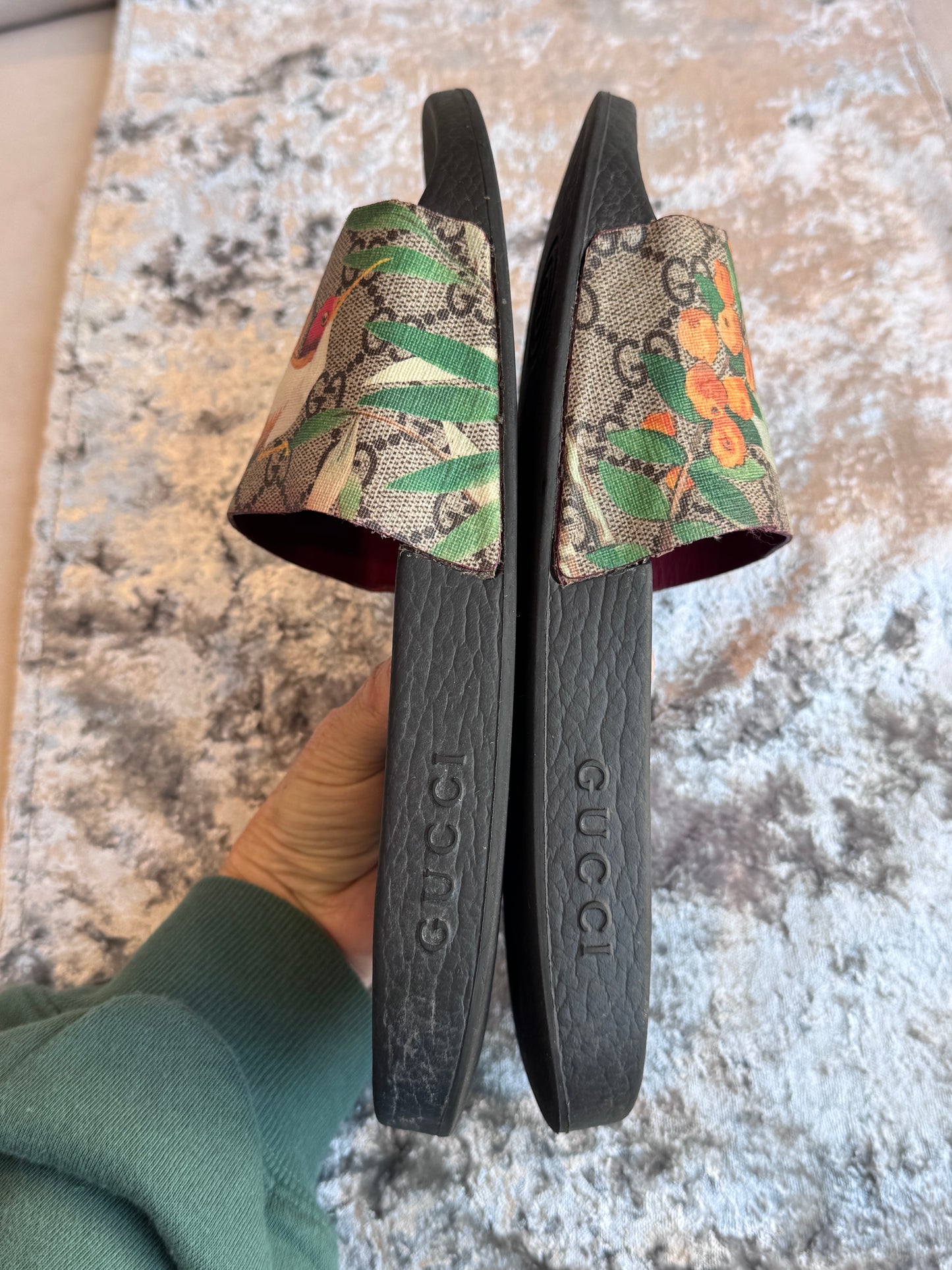 GUCCI Supreme GG Tian Men's Slides 7EU (Women's 40EU)