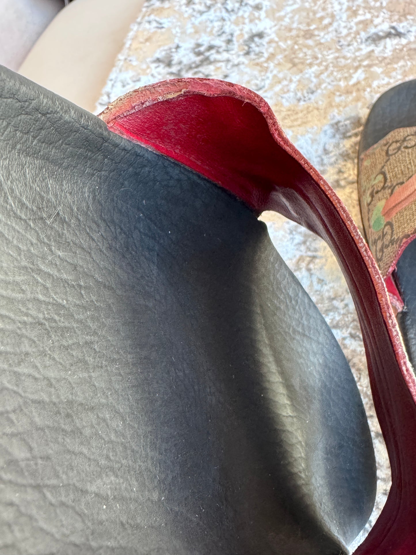 GUCCI Supreme GG Tian Men's Slides 7EU (Women's 40EU)