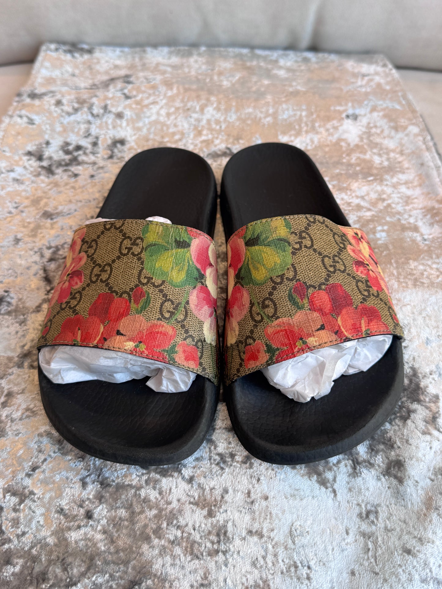 GUCCI Supreme Canvas Blooms Womens Slides 38EU