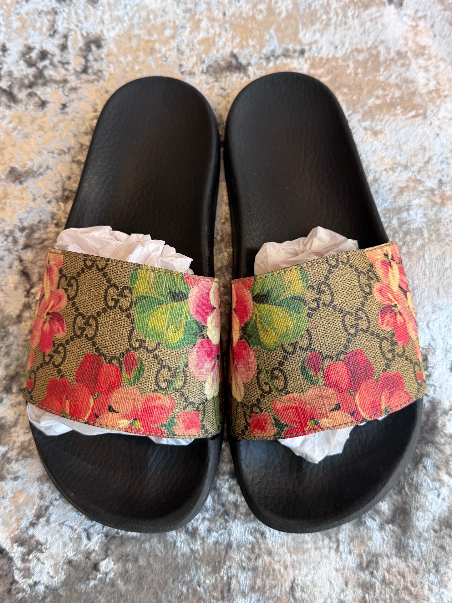 GUCCI Supreme Canvas Blooms Womens Slides 38EU