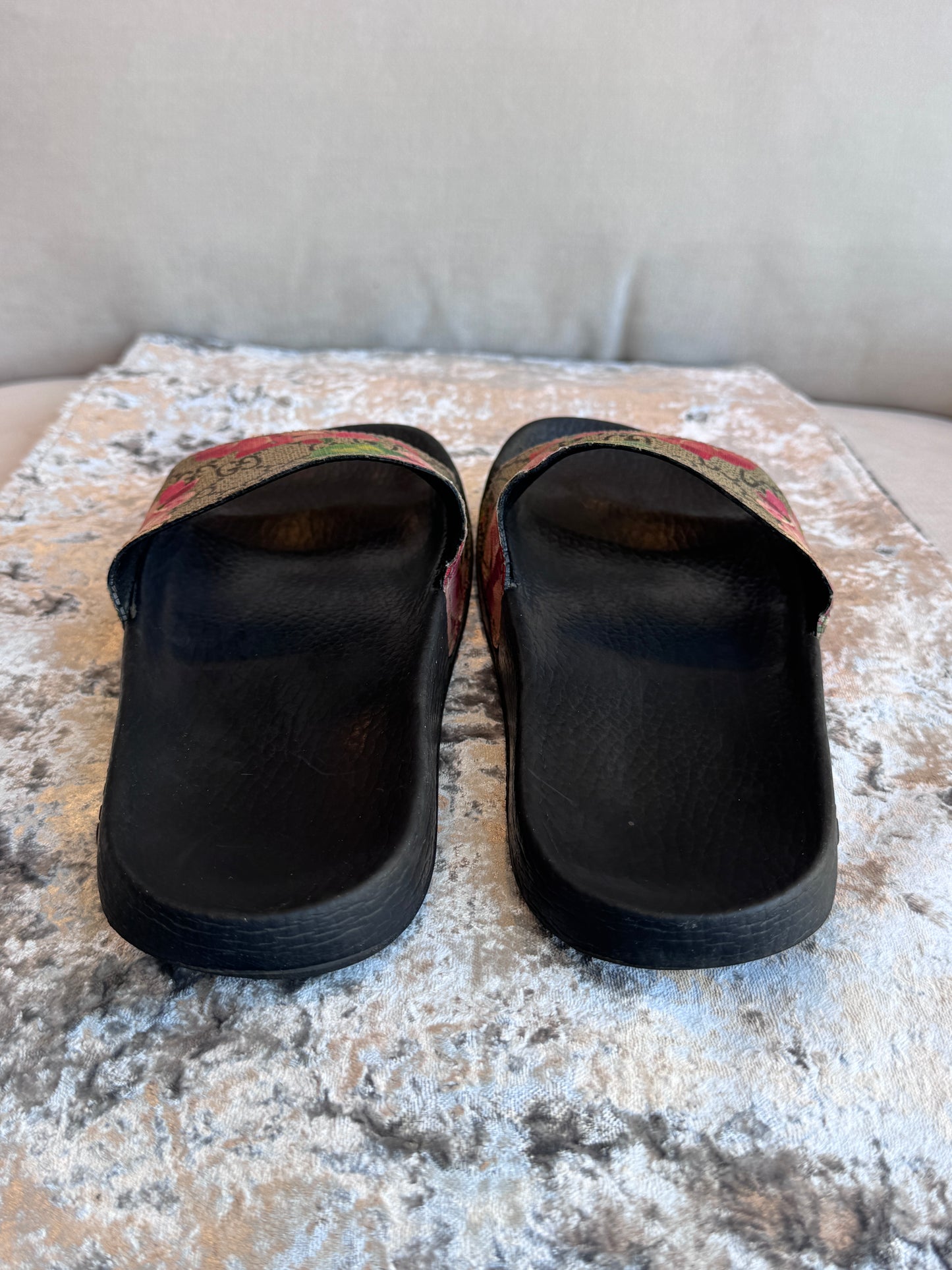 GUCCI Supreme Canvas Blooms Women's Slides 40EU