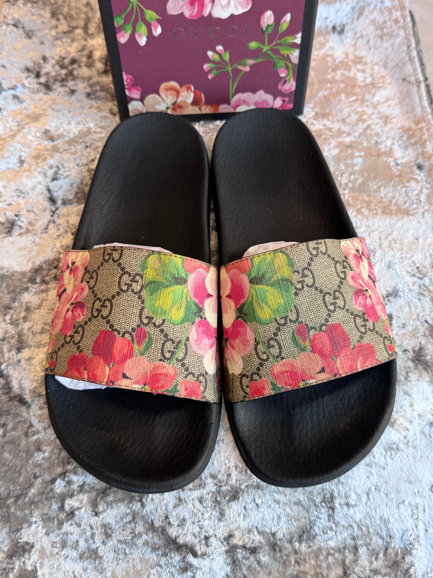 GUCCI Supreme Canvas Blooms Womens Slides 38EU