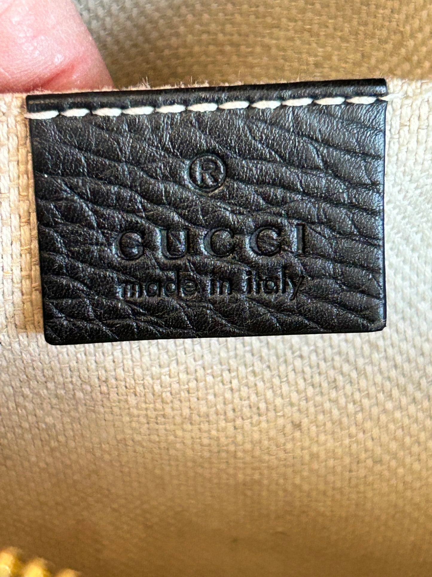 GUCCI Soho Disco Black Pebbled Camera Bag