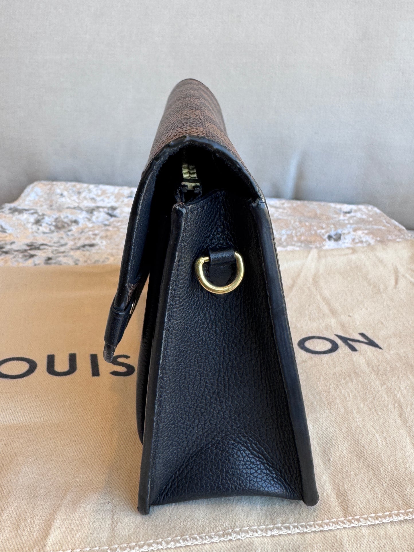 Louis Vuitton Vavin Chain Wallet Damier Ebene Black Crossbody