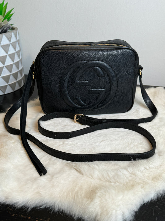 GUCCI Soho Disco Black Pebbled Camera Bag