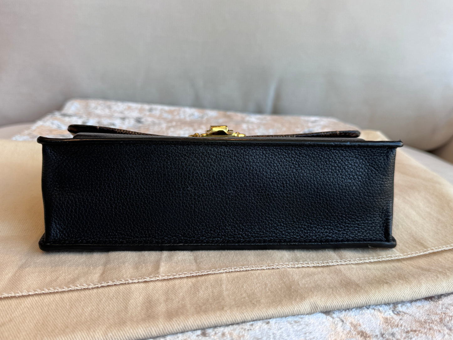 Louis Vuitton Vavin Chain Wallet Damier Ebene Black Crossbody