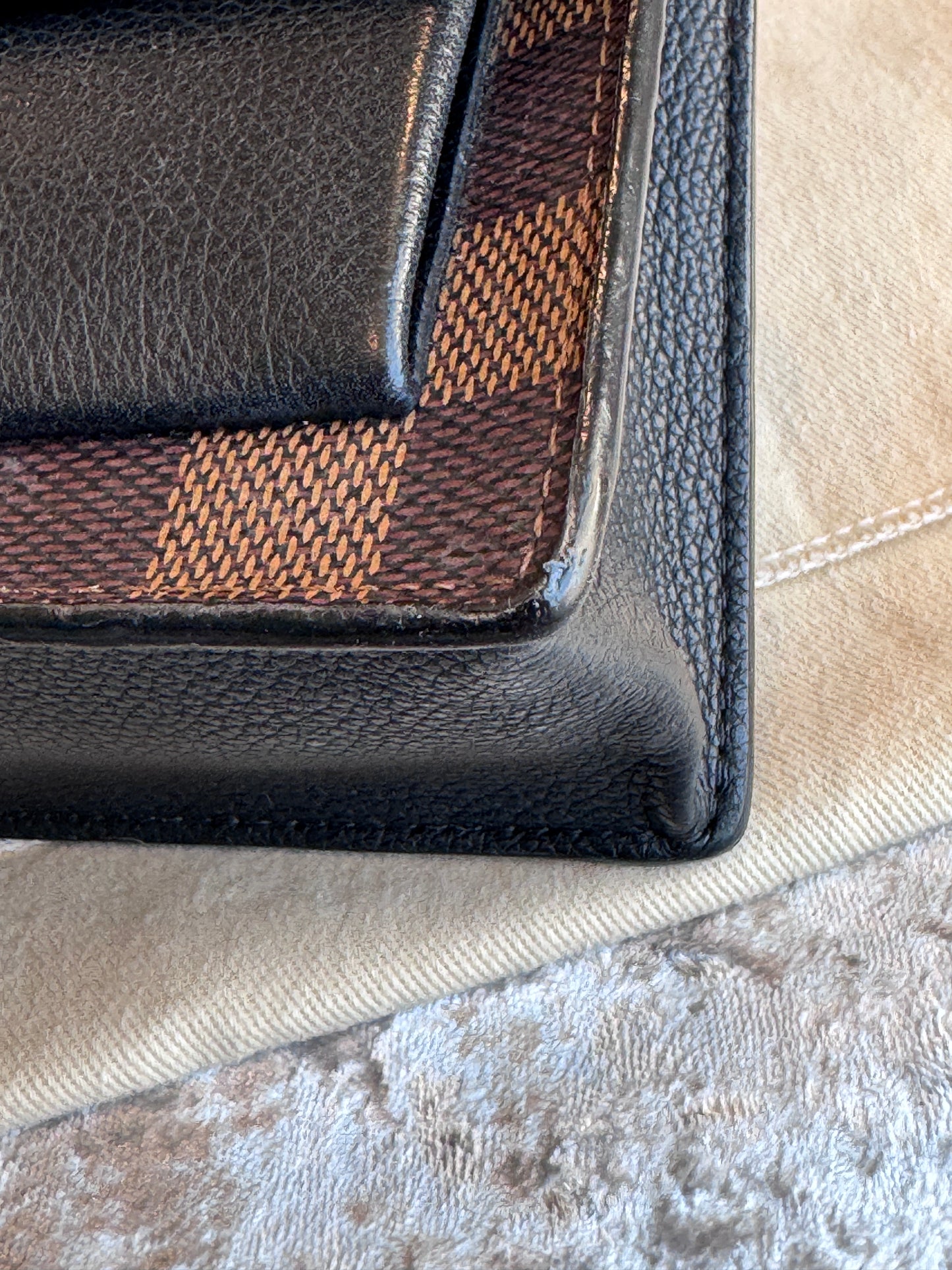 Louis Vuitton Vavin Chain Wallet Damier Ebene Black Crossbody