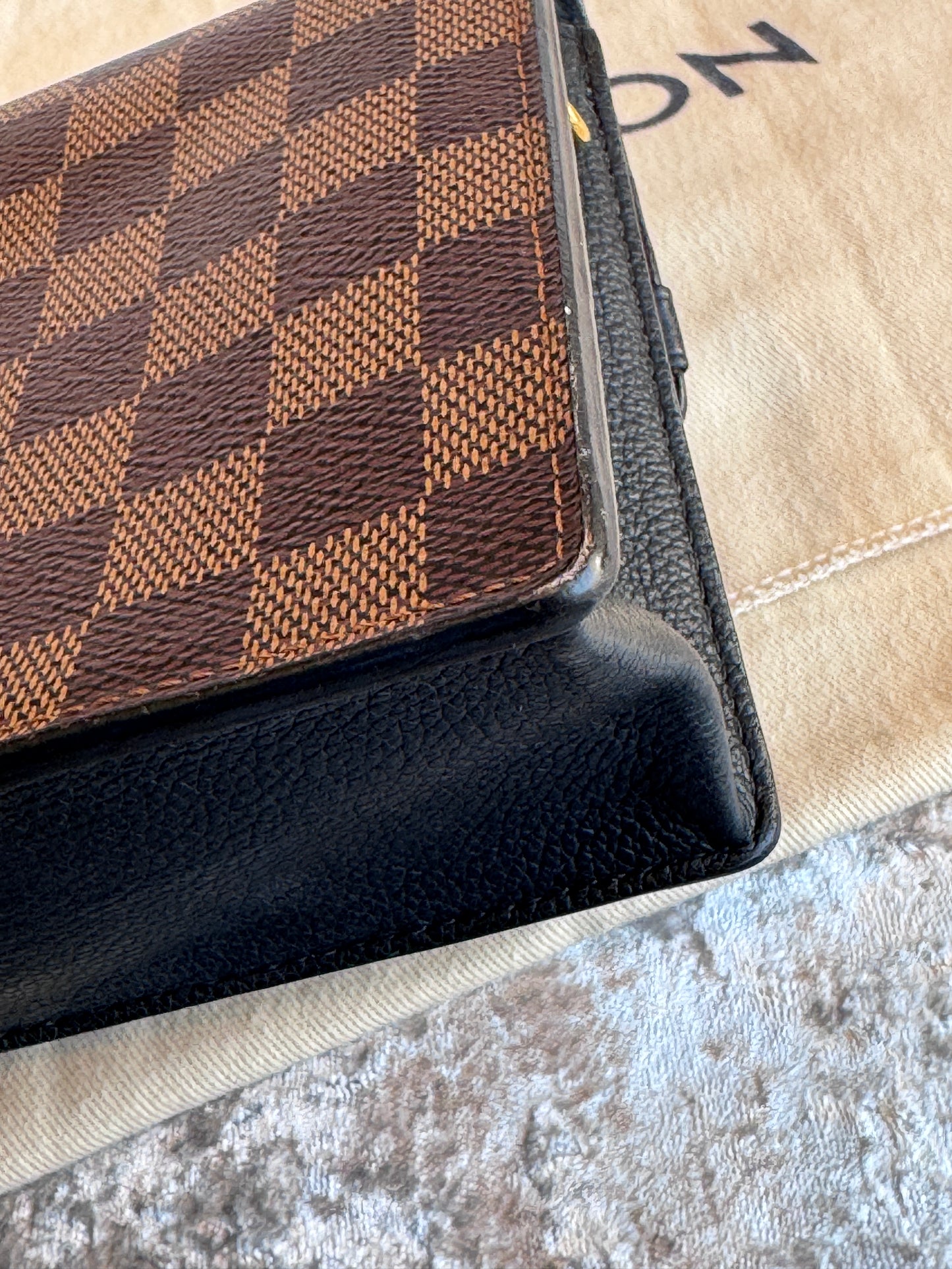 Louis Vuitton Vavin Chain Wallet Damier Ebene Black Crossbody