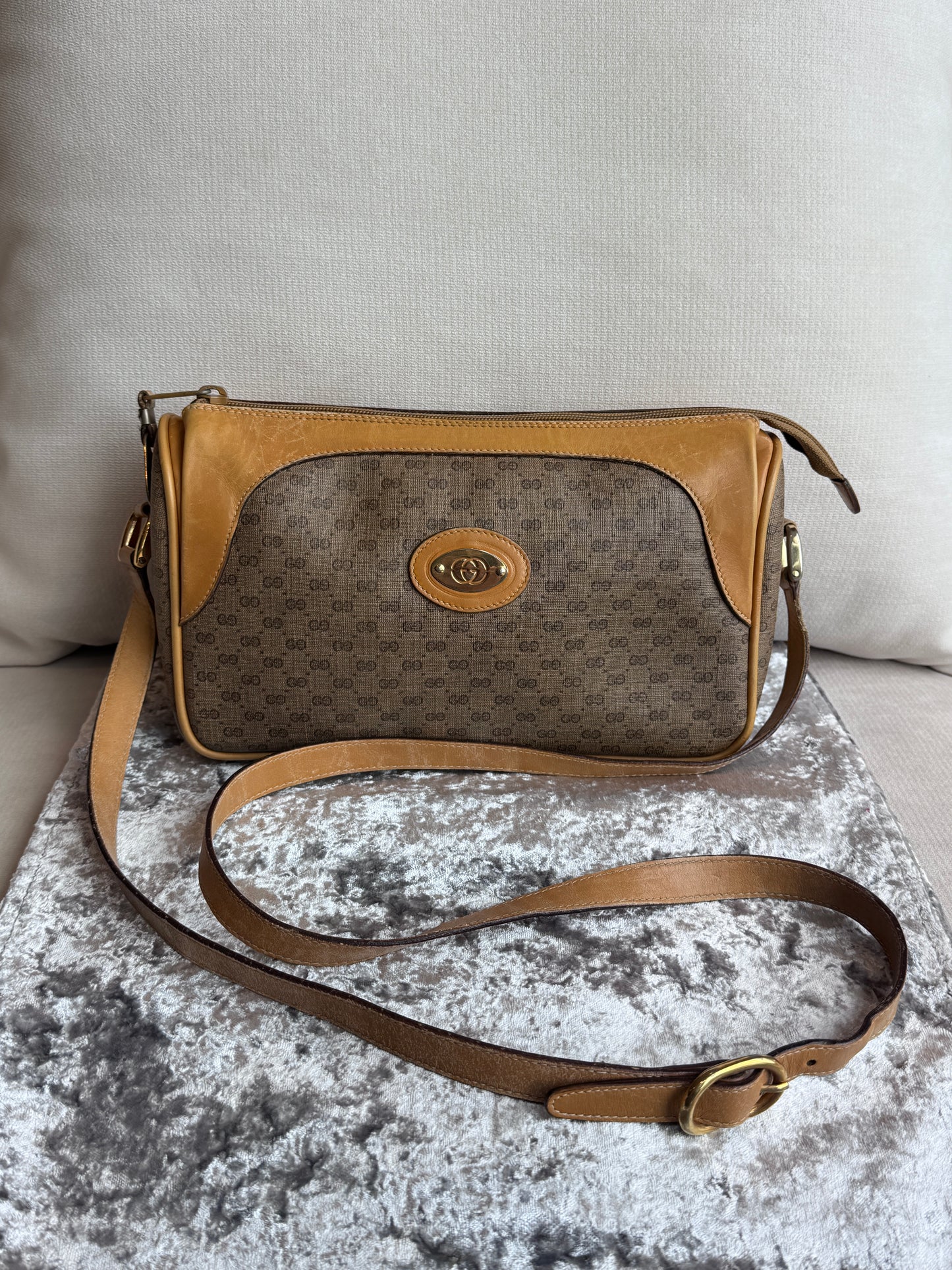 GUCCI Vintage Tan Micro GG Monogram Crossbody