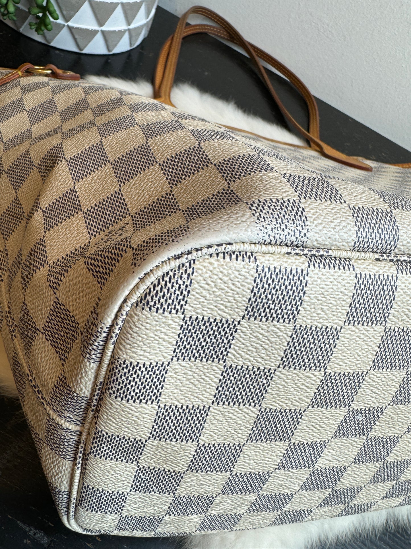 Authentic Louis Vuitton Neverfull MM Damier Azur