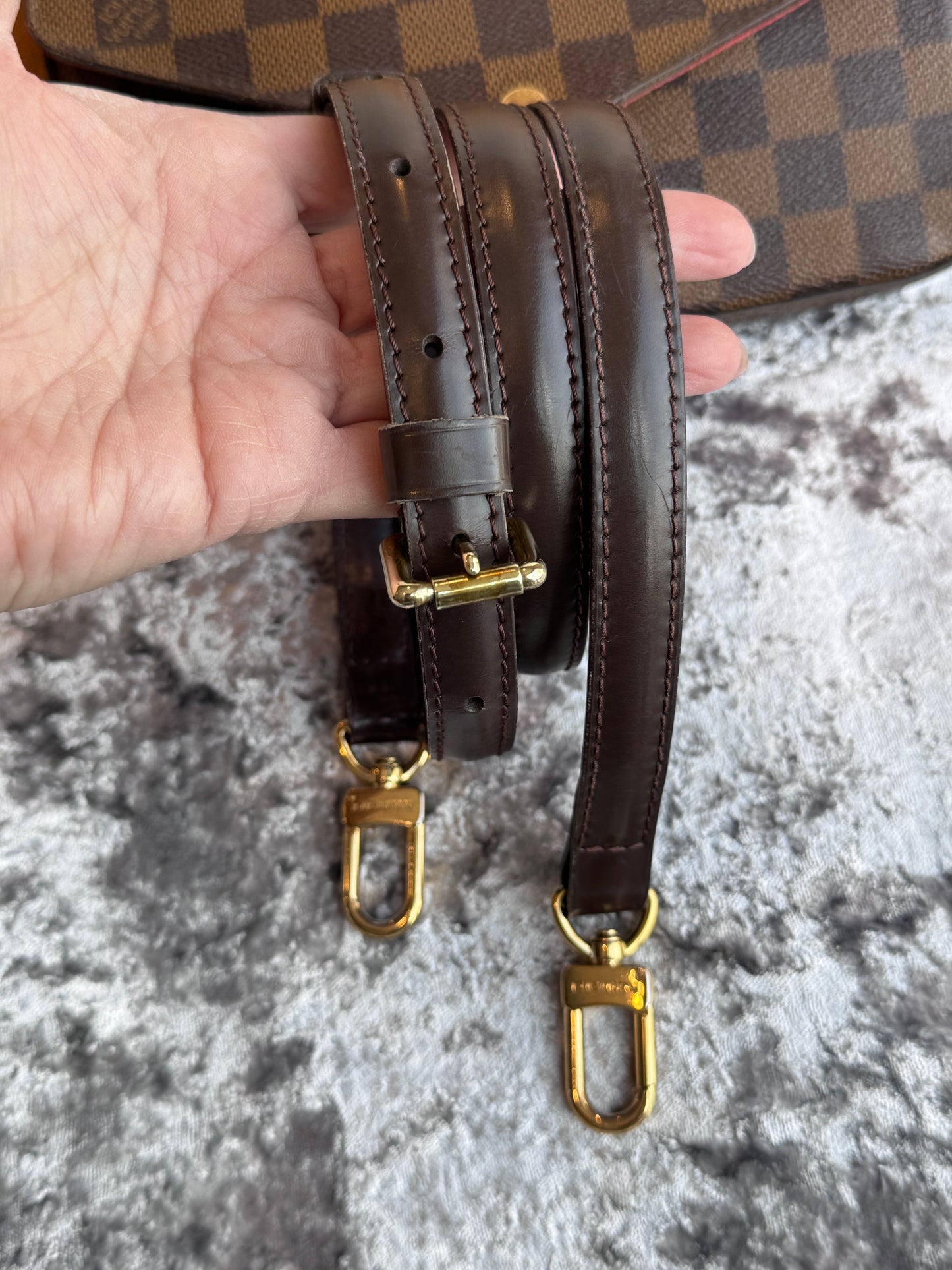 Louis Vuitton Felicie Pochette Damier Ebene Crossbody Brown/Red