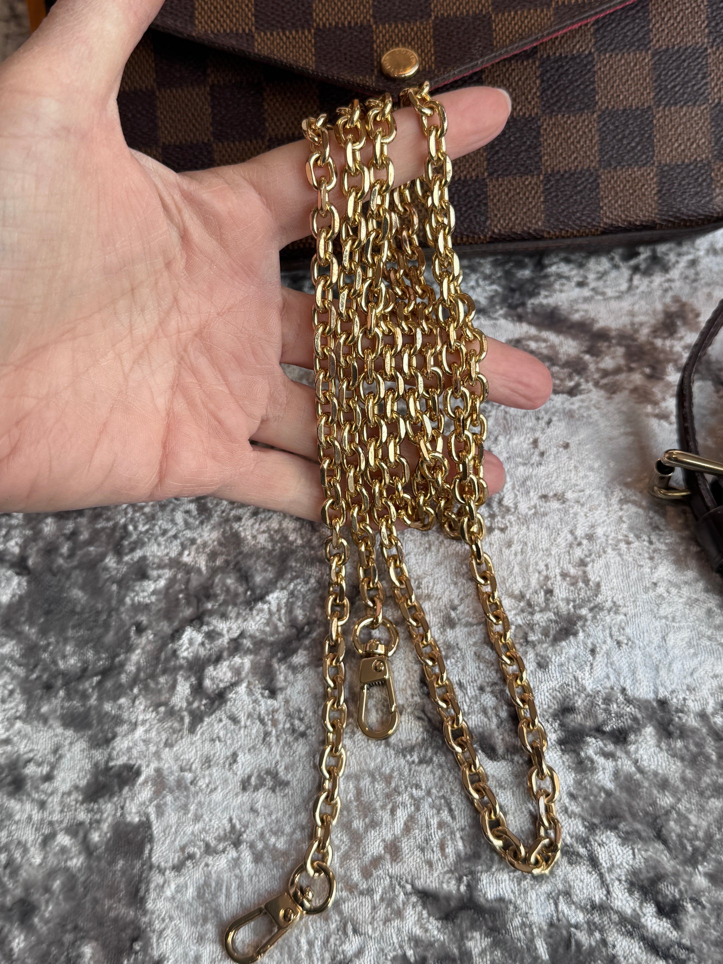 Louis Vuitton Felicie Pochette Damier Ebene Crossbody Brown/Red