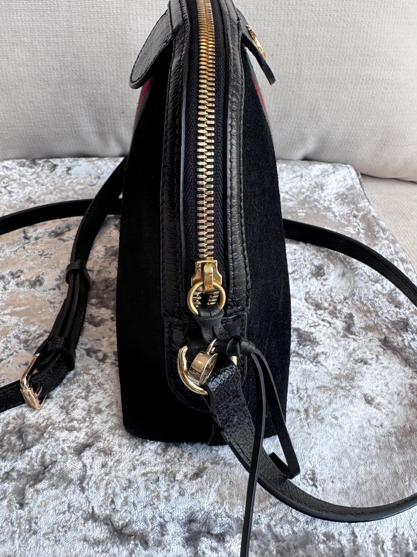 GUCCI Small Black Suede Ophidia Crossbody Bag