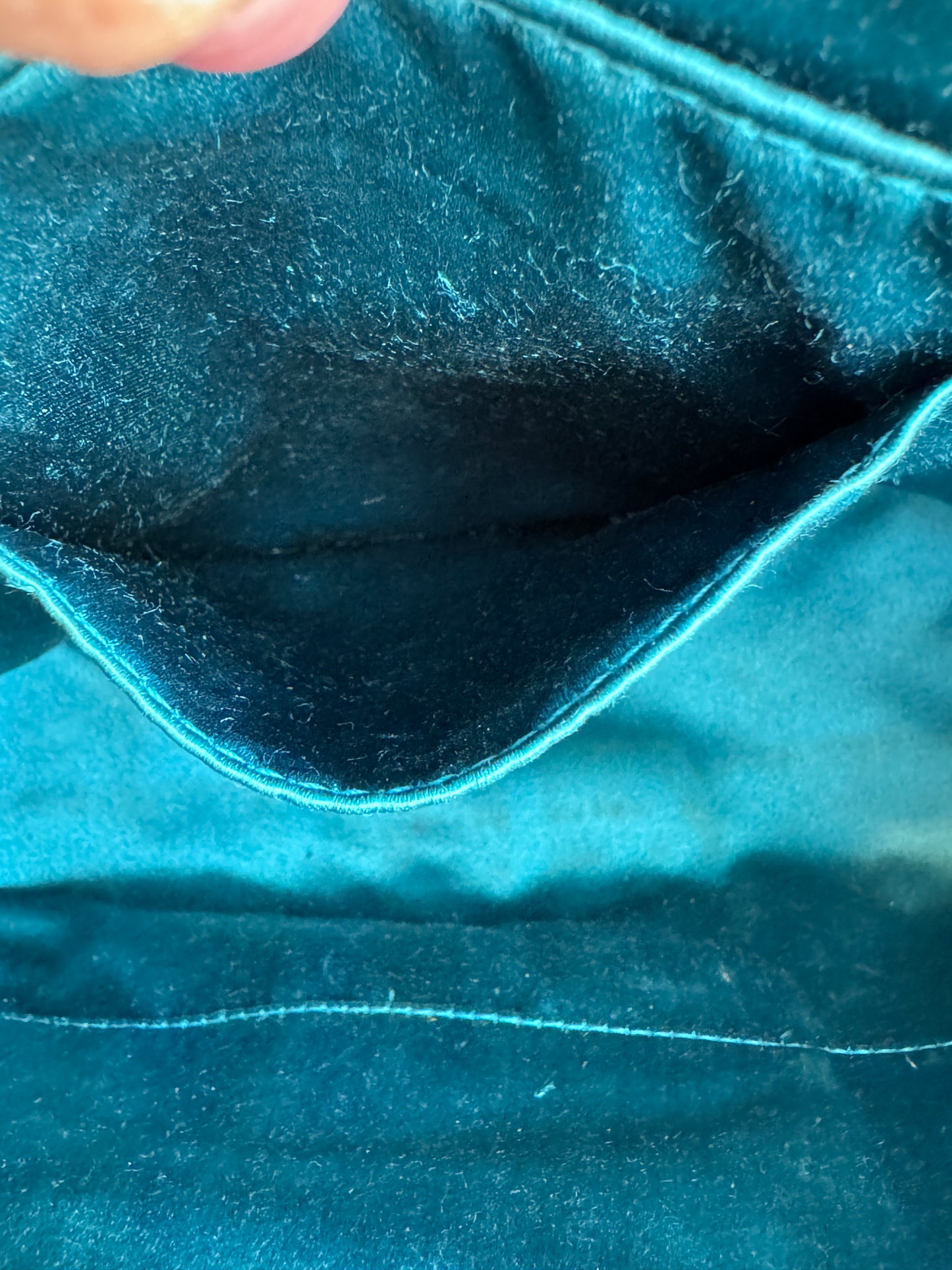 GUCCI Small Black Suede Ophidia Crossbody Bag