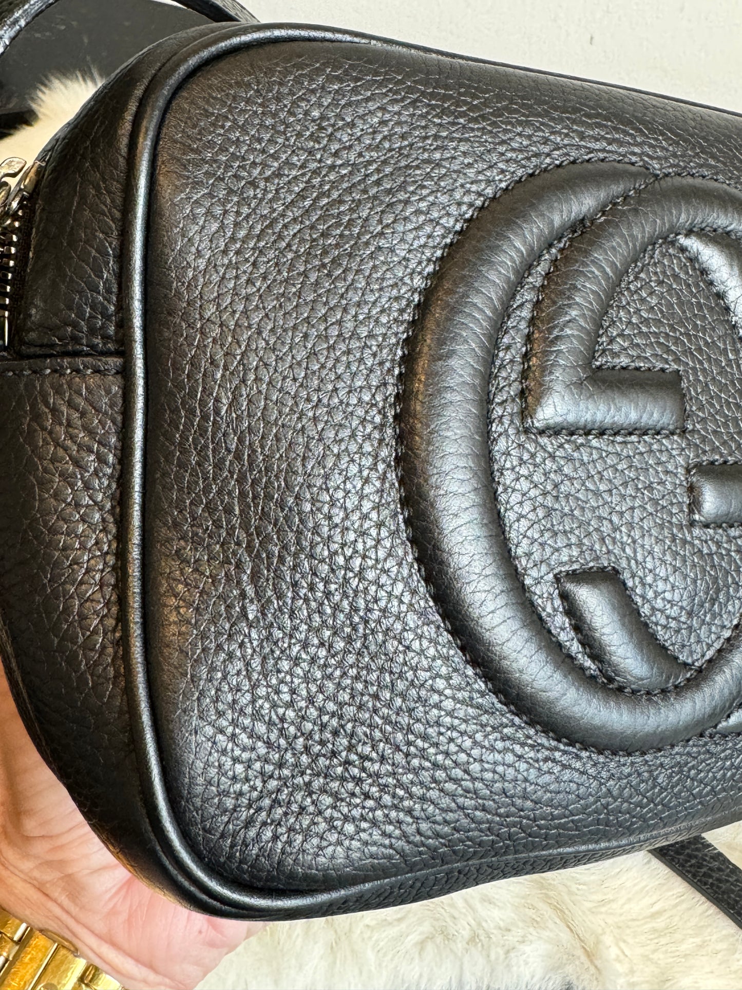 GUCCI Soho Disco Black Pebbled Camera Bag