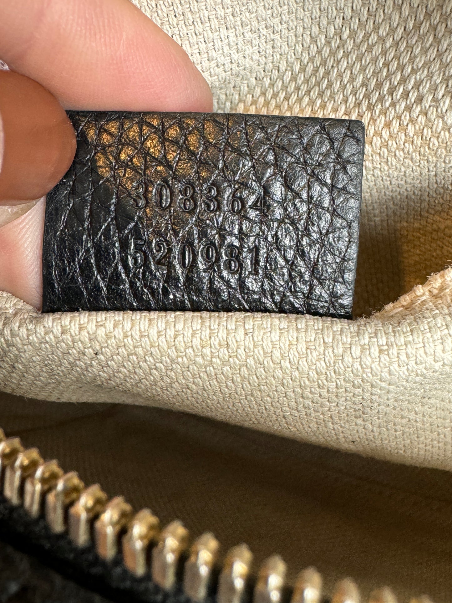 GUCCI Soho Disco Black Pebbled Camera Bag