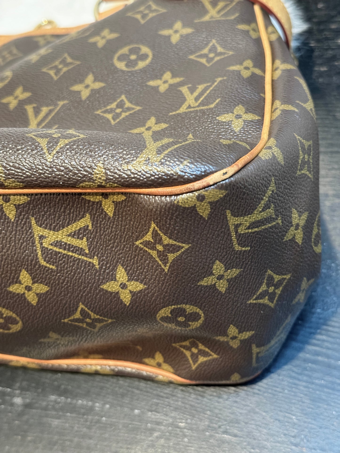 Louis Vuitton Monogram Batignolles Horizontal MM