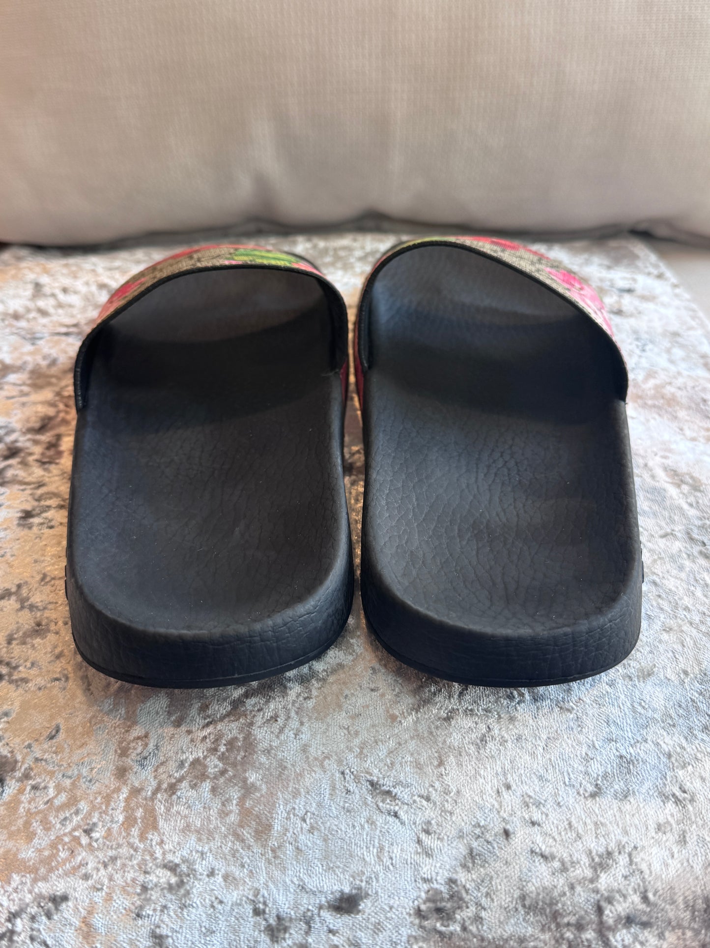 GUCCI Supreme Canvas Blooms Women's Slides 40EU