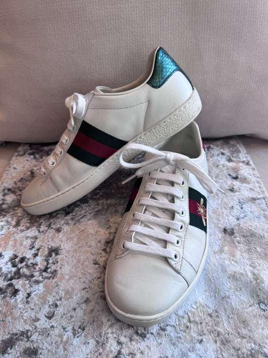 Gucci Ace Bees Sneakers Size 35EU