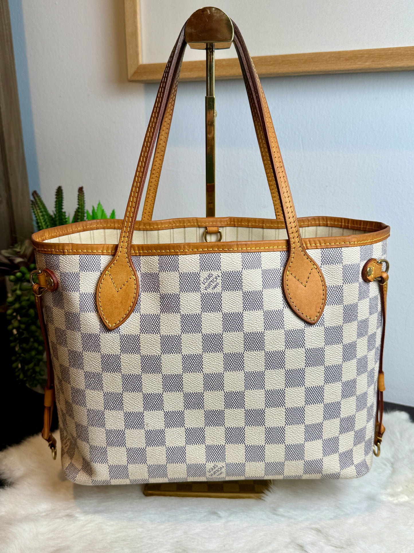 Authentic Louis Vuitton Neverfull PM Damier Azur