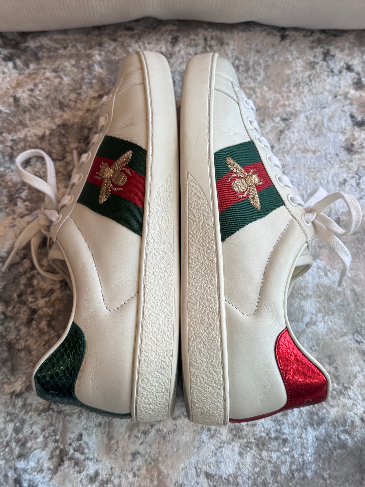 GUCCI White Ace Bees Men's Sneakers 6.5EU (Women's 39.5EU)
