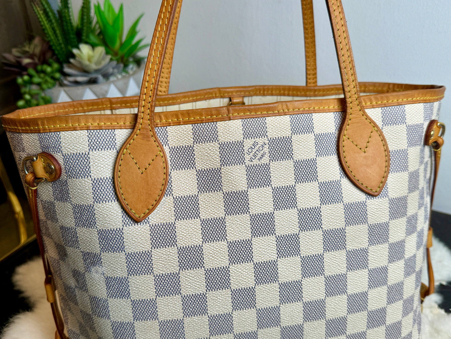 Authentic Louis Vuitton Neverfull PM Damier Azur