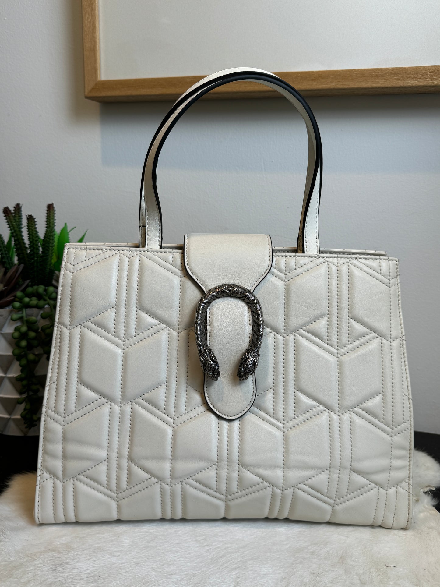 GUCCI Ivory Leather GG Marmont Dionysus Medium Bag