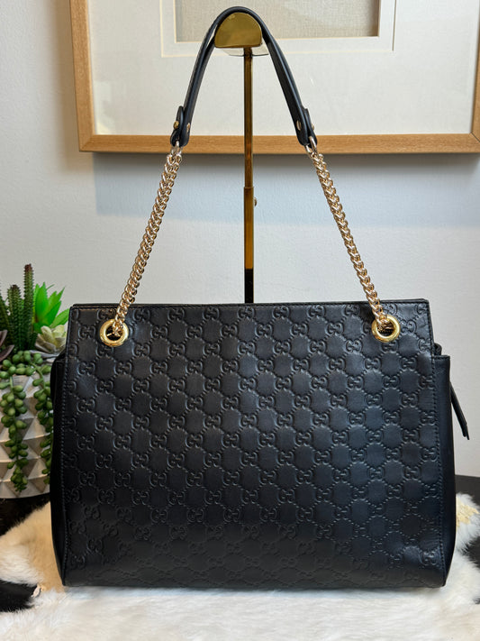 GUCCI Large Signature Guccissima Zip Top Black Chain Strap Tote