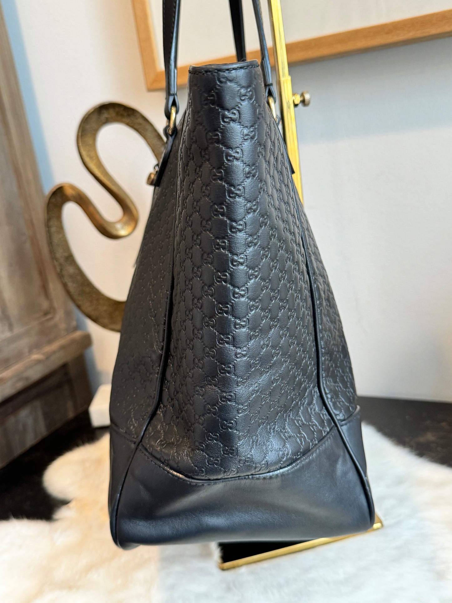 GUCCI MicroGuccissima Signature Black Leather Tote