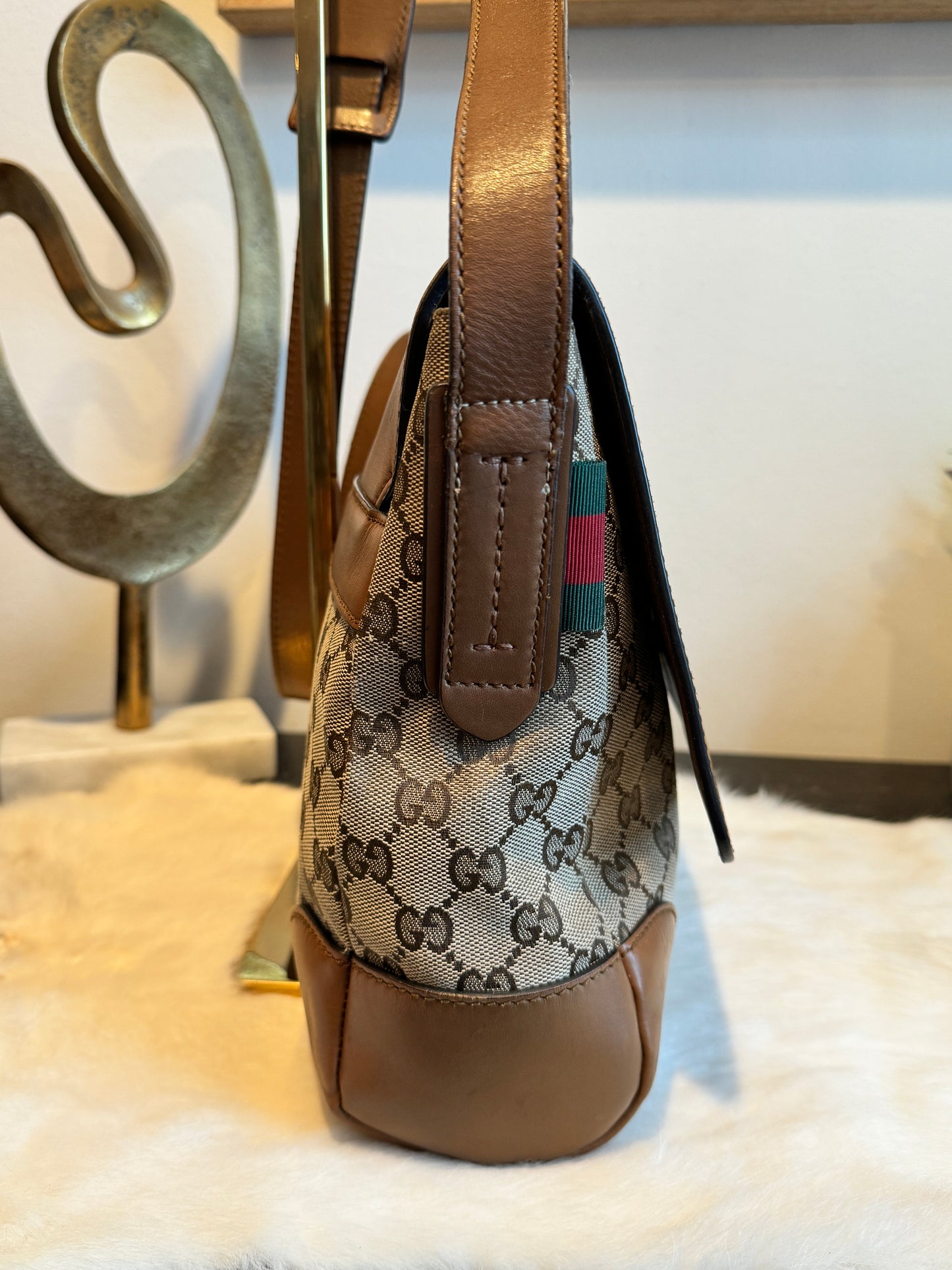 GUCCI Canvas Medium Messenger Lt Brown Bag