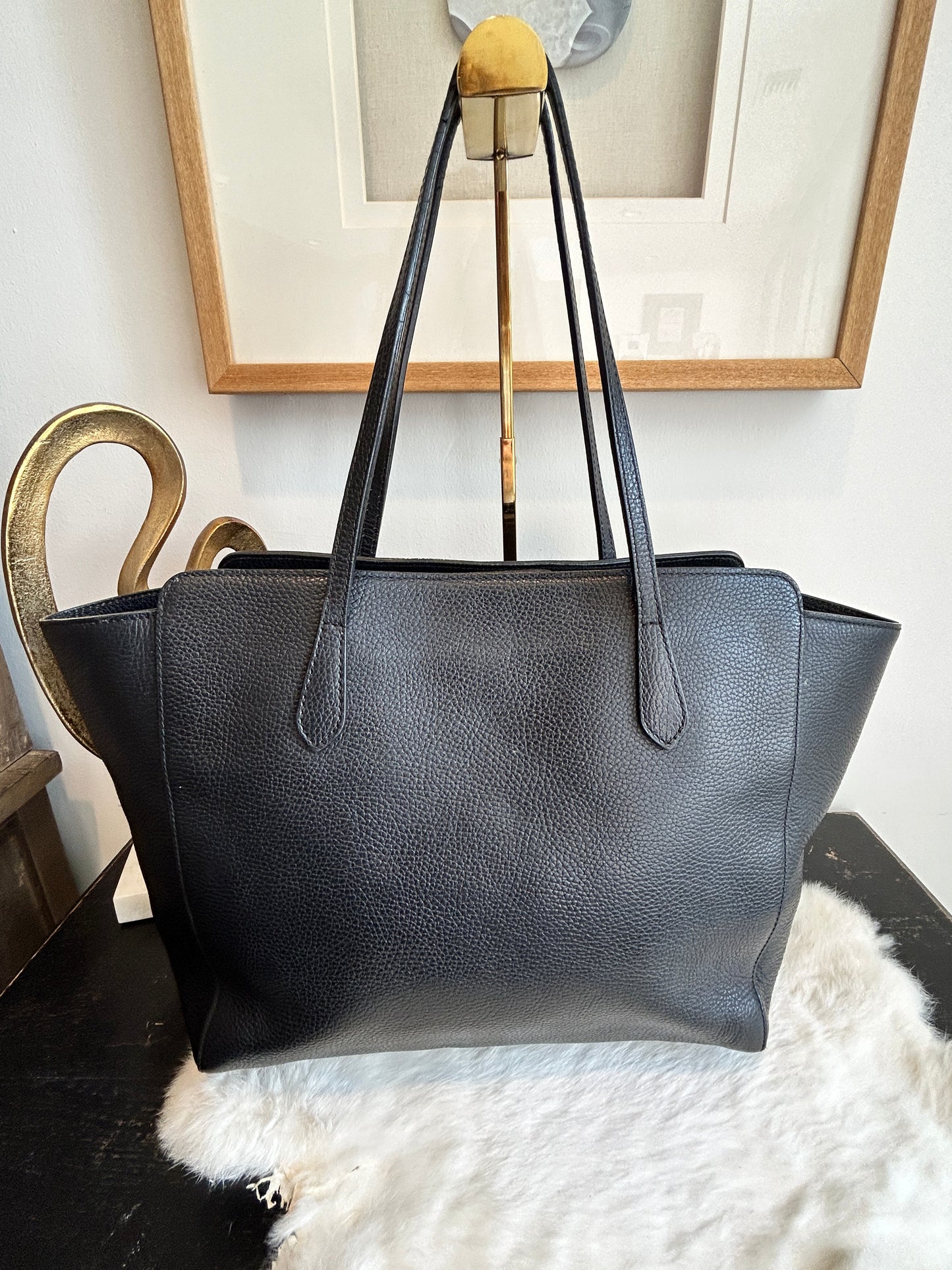 GUCCI Dollar Calfskin Swing Black Large Tote