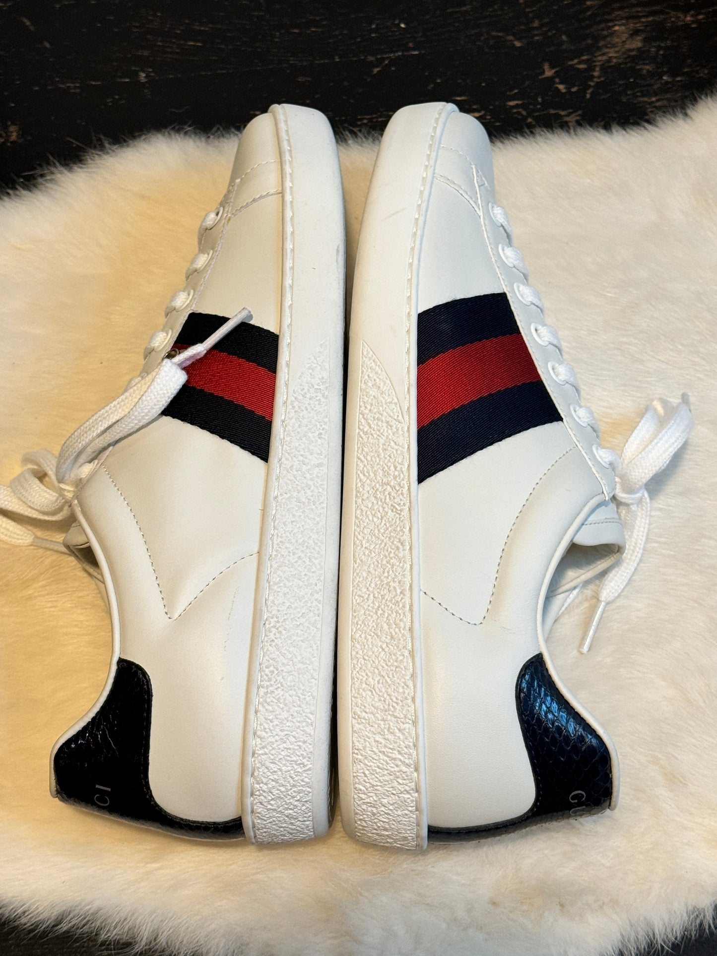 Gucci Ace Navy/Red Web Sneakers (39EU)