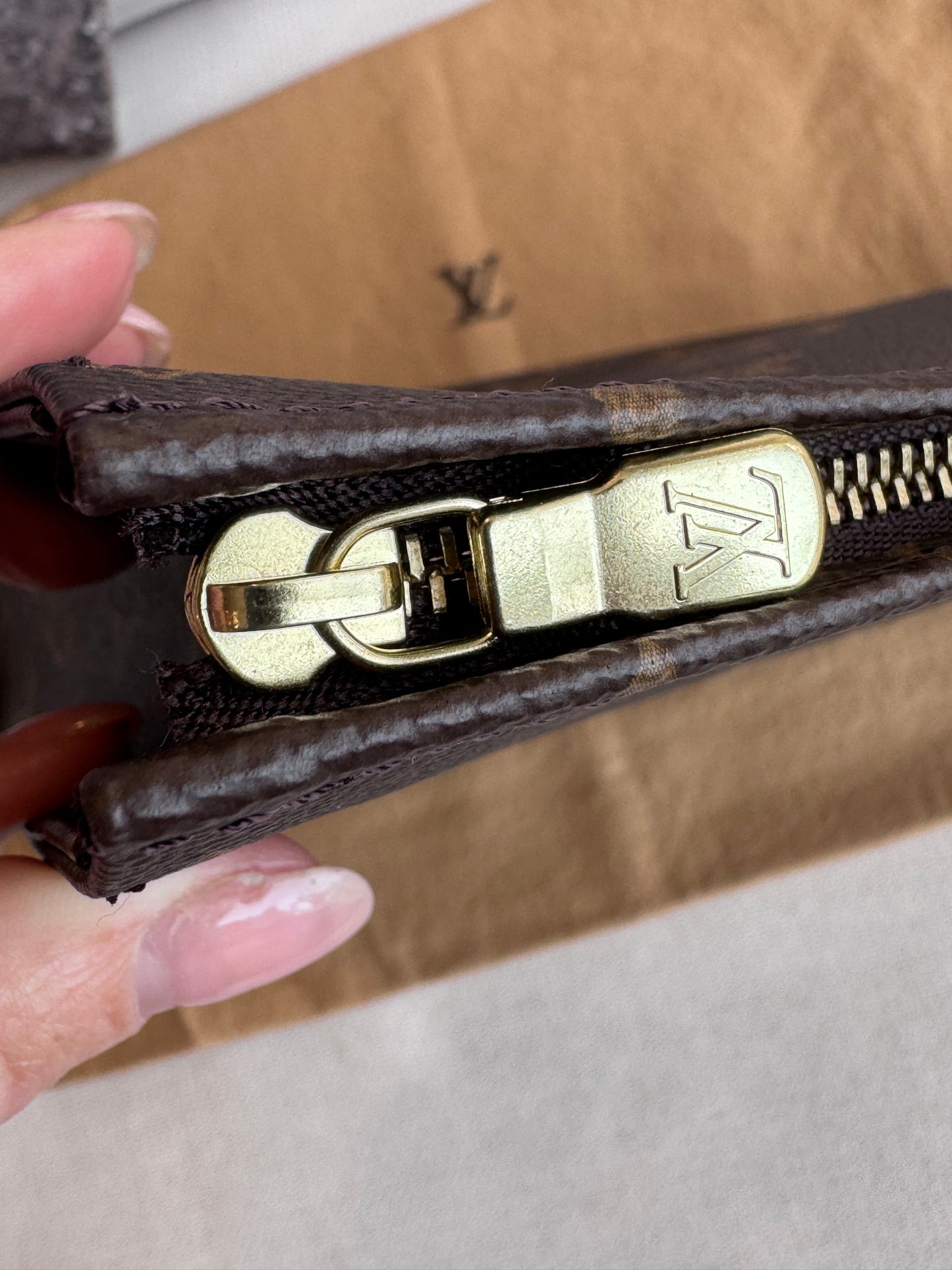 RARE!! Louis Vuitton Exclusive Monogram Poche Toilette 26 GM