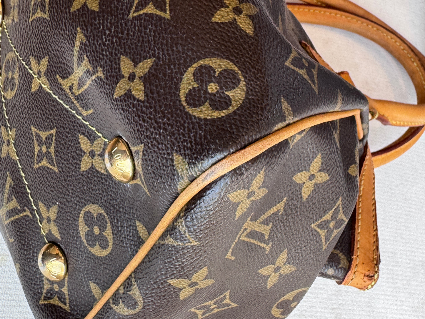 Louis Vuitton Monogram Tivoli PM Tote