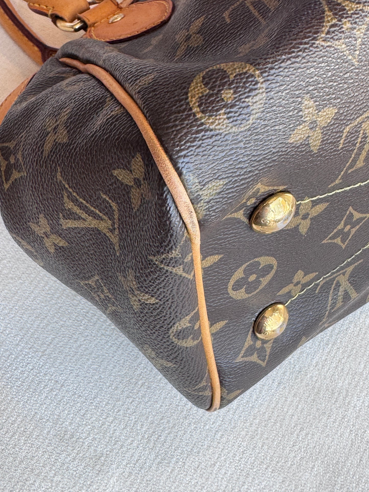 Louis Vuitton Monogram Tivoli PM Tote
