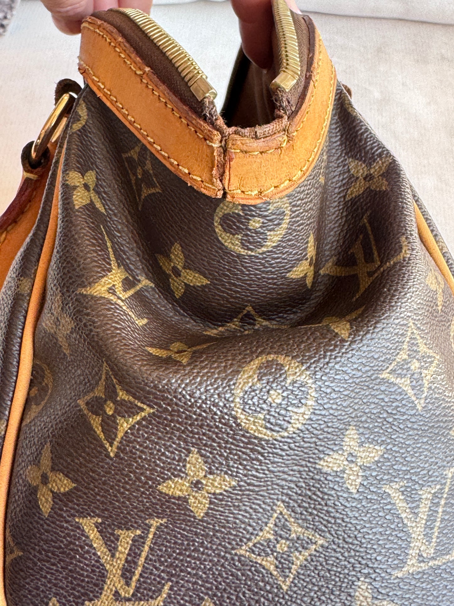 Louis Vuitton Monogram Tivoli PM Tote