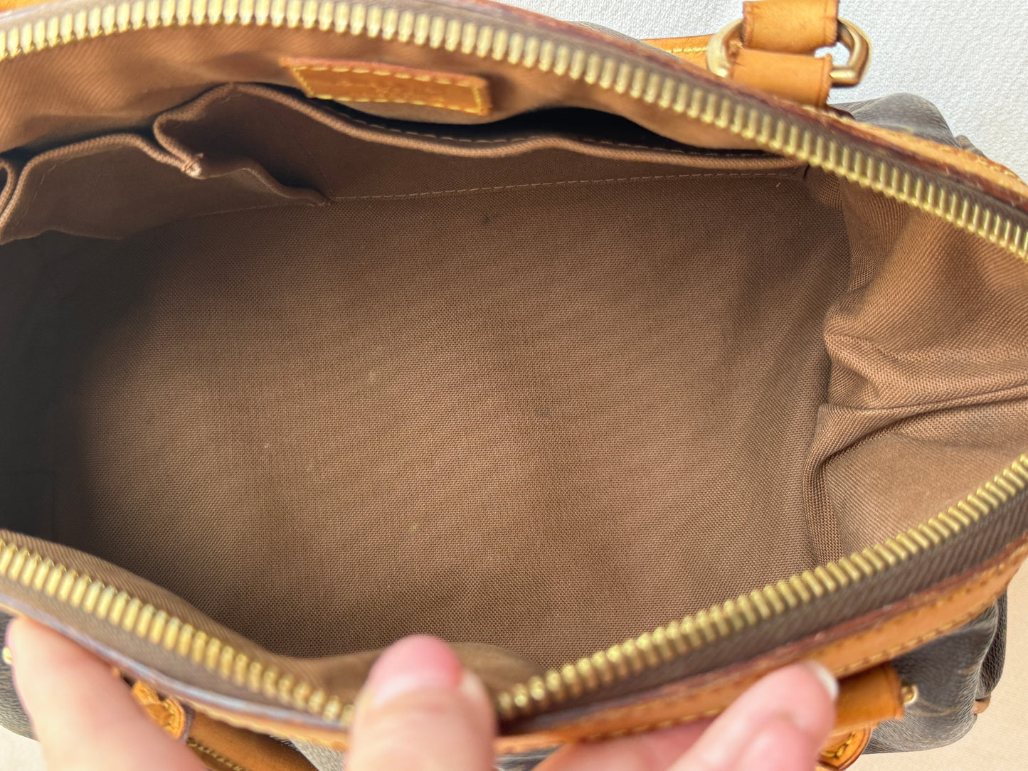 Louis Vuitton Monogram Tivoli PM Tote