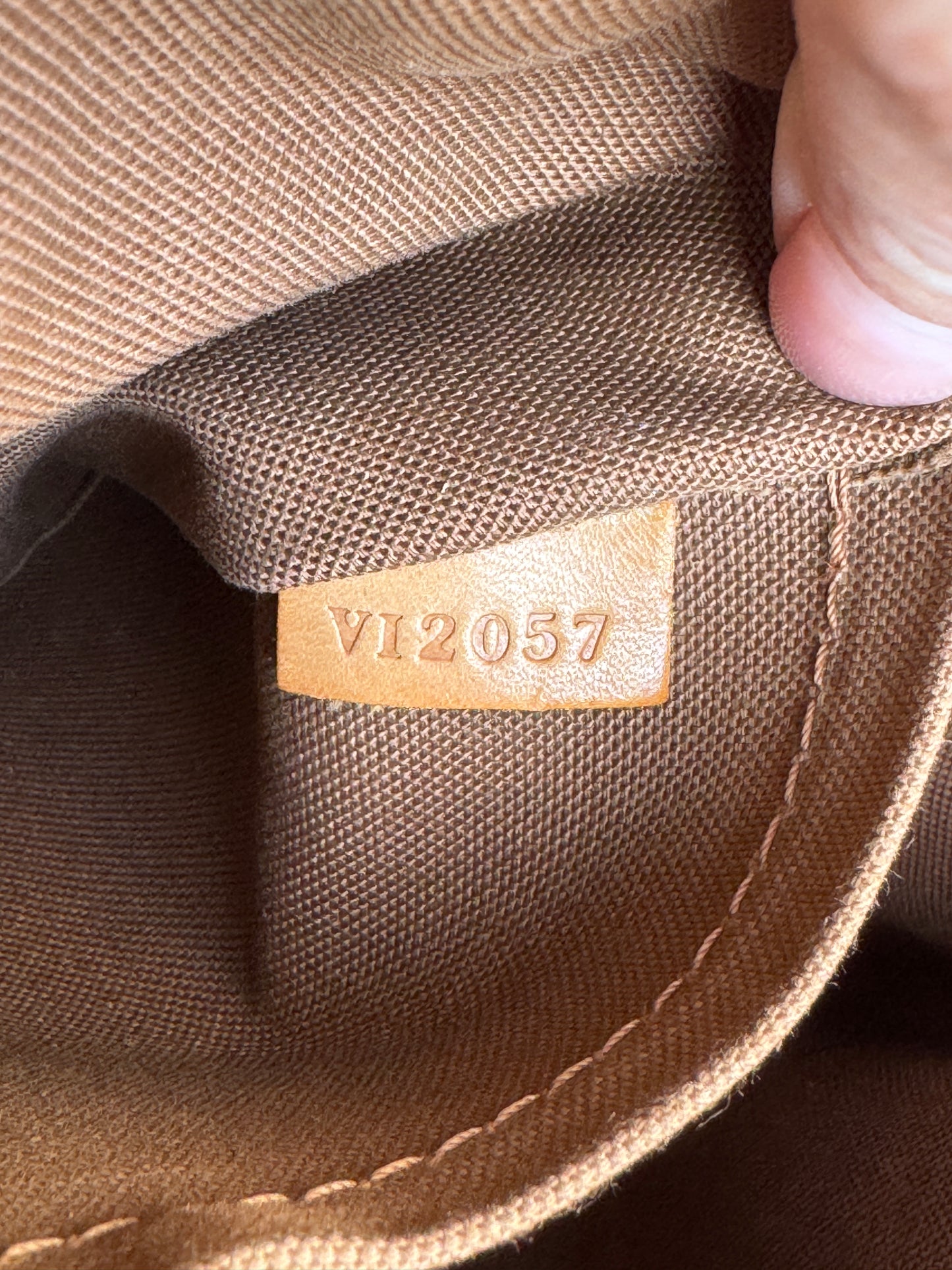 Louis Vuitton Monogram Tivoli PM Tote