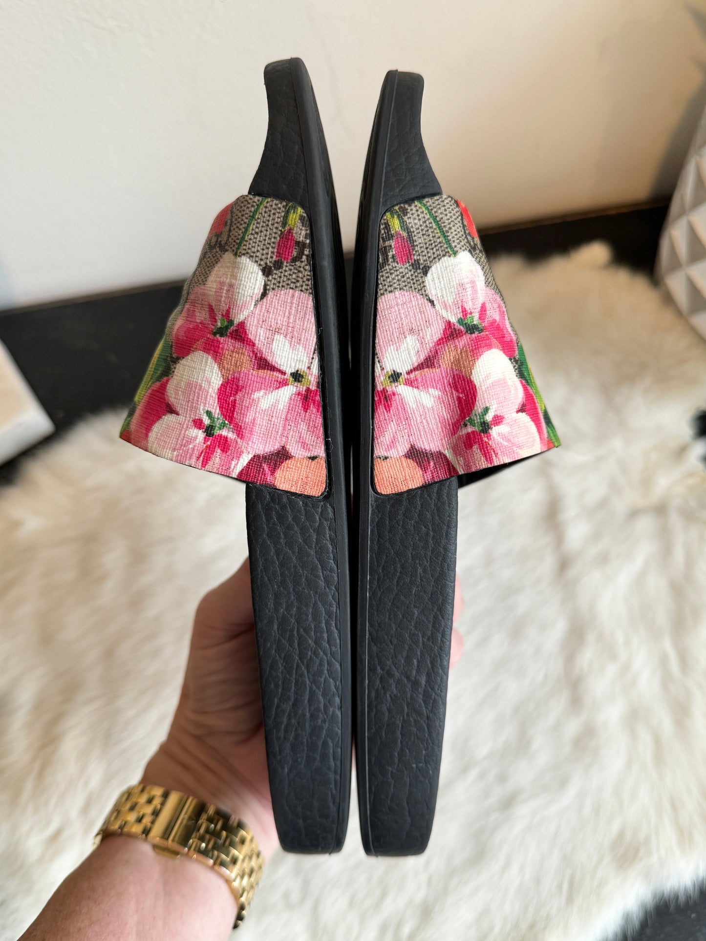 GUCCI Supreme Canvas Blooms Womens Slides 35EU