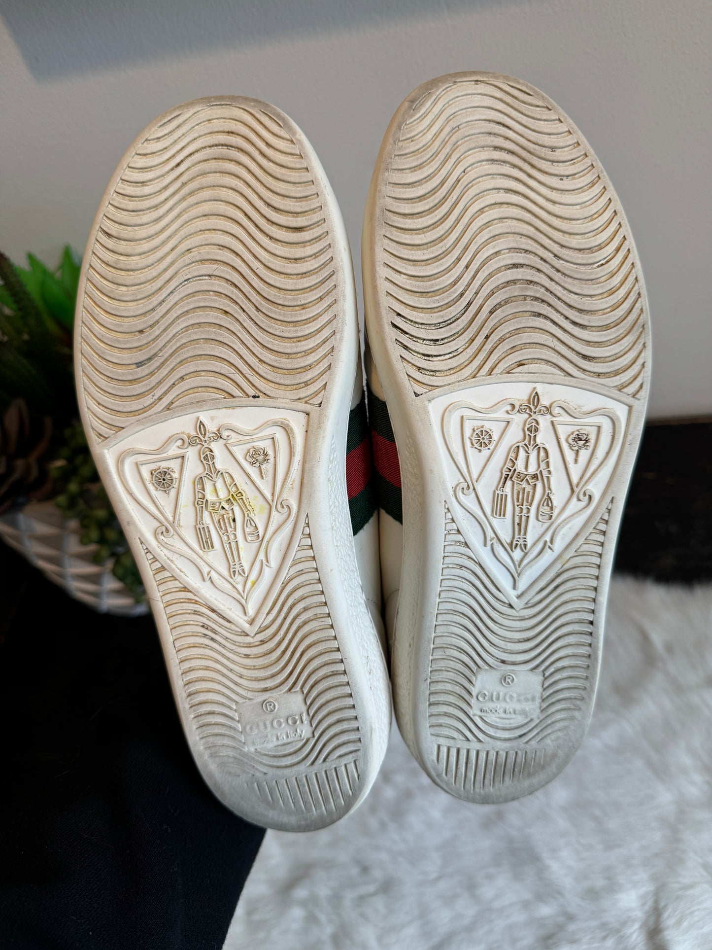 Gucci Ace Bees Sneakers Size 36EU