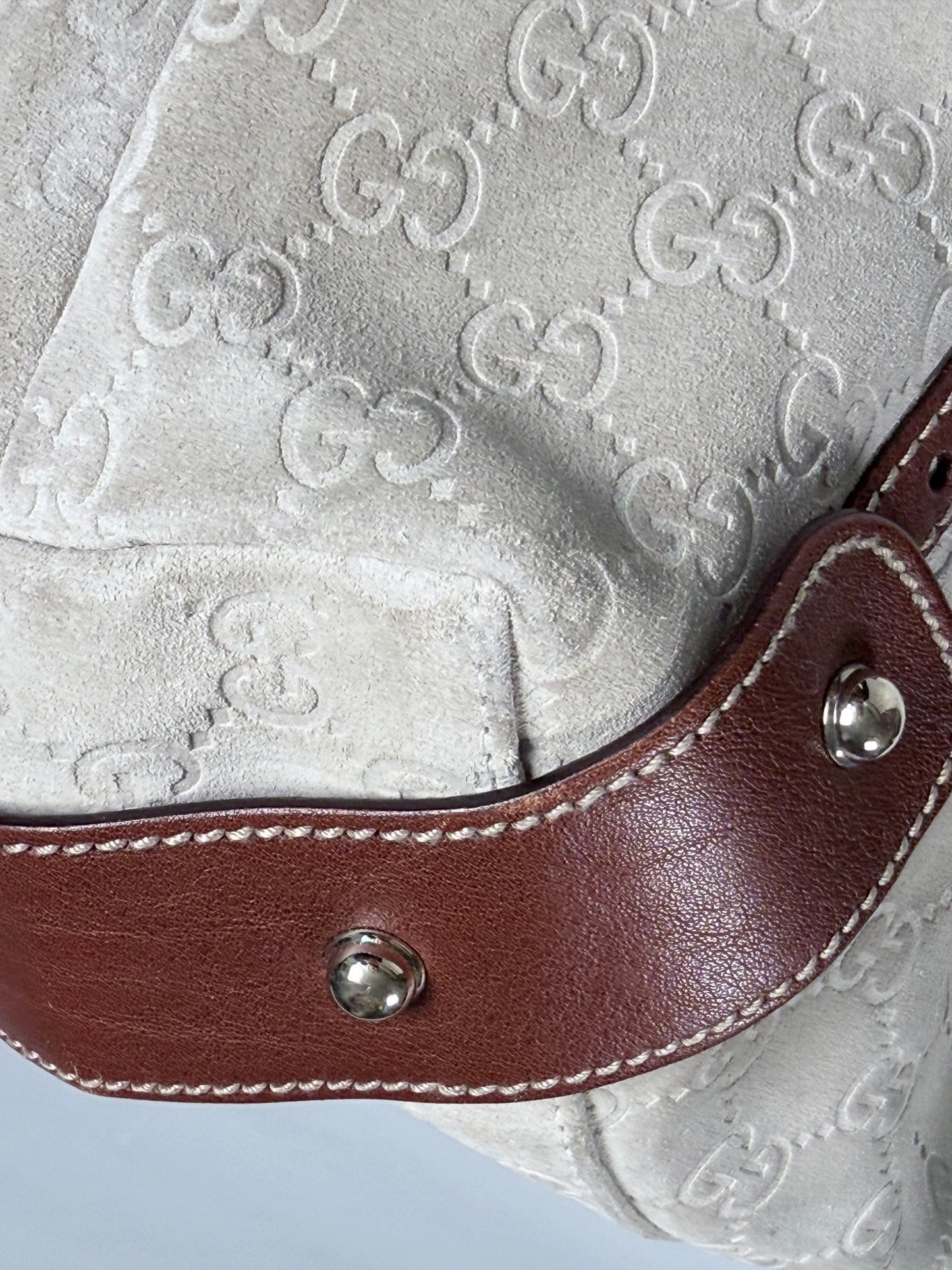 Gucci White Guccissima Suede Pelham Medium Shoulder Bag