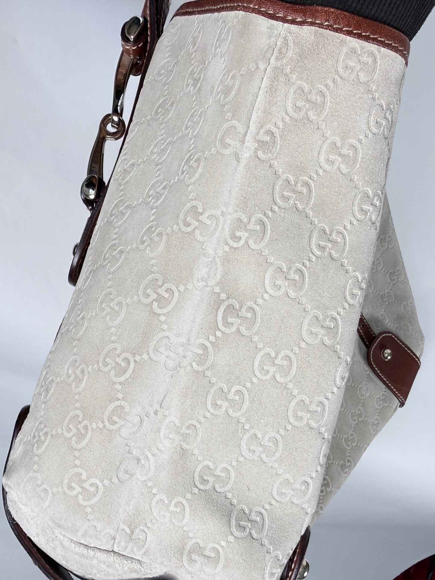 Gucci White Guccissima Suede Pelham Medium Shoulder Bag