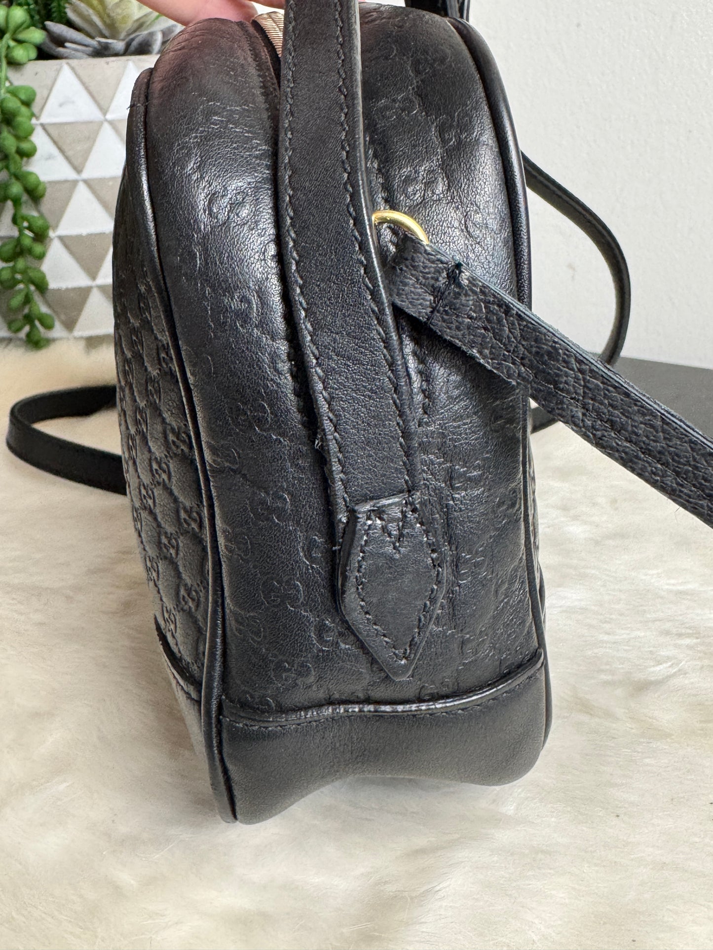 GUCCI Microguccissima Black Bree Camera Bag