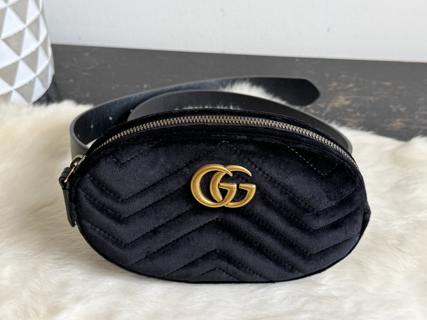 Gucci Marmont Velvet Mini Belt Bag Black