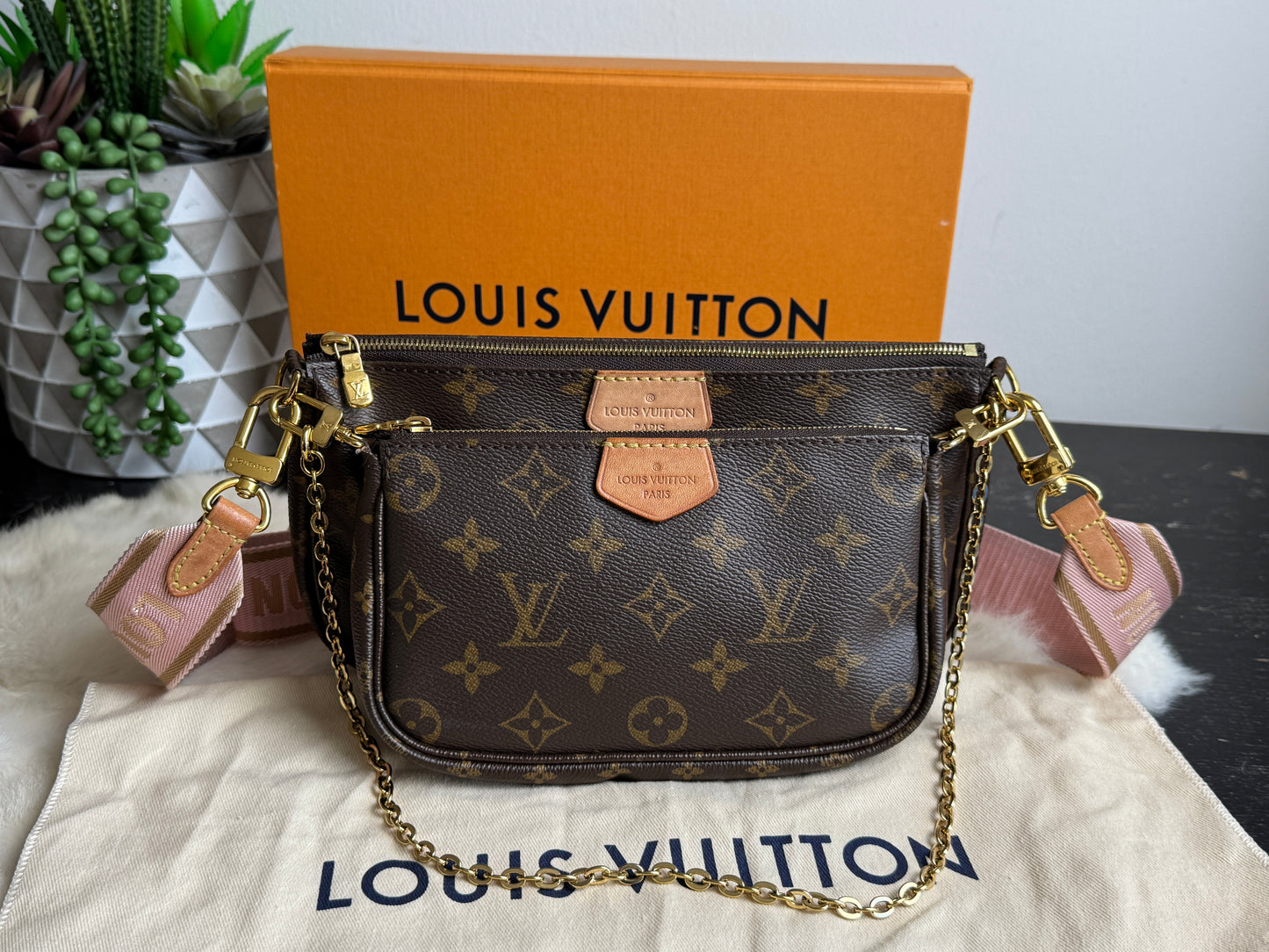 Louis Vuitton Multi Pochette Accessories Monogram Pink