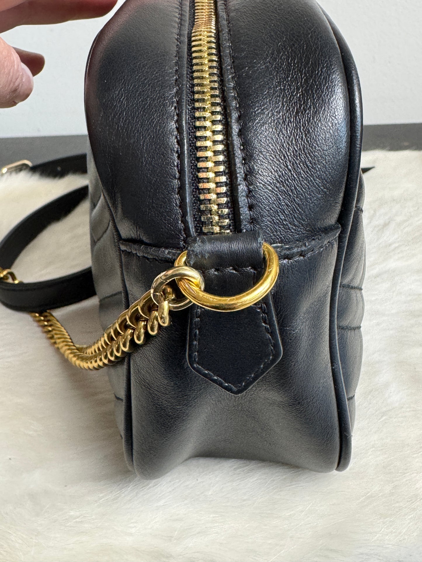 GUCCI Black Leather GG Marmont Small Camera Bag