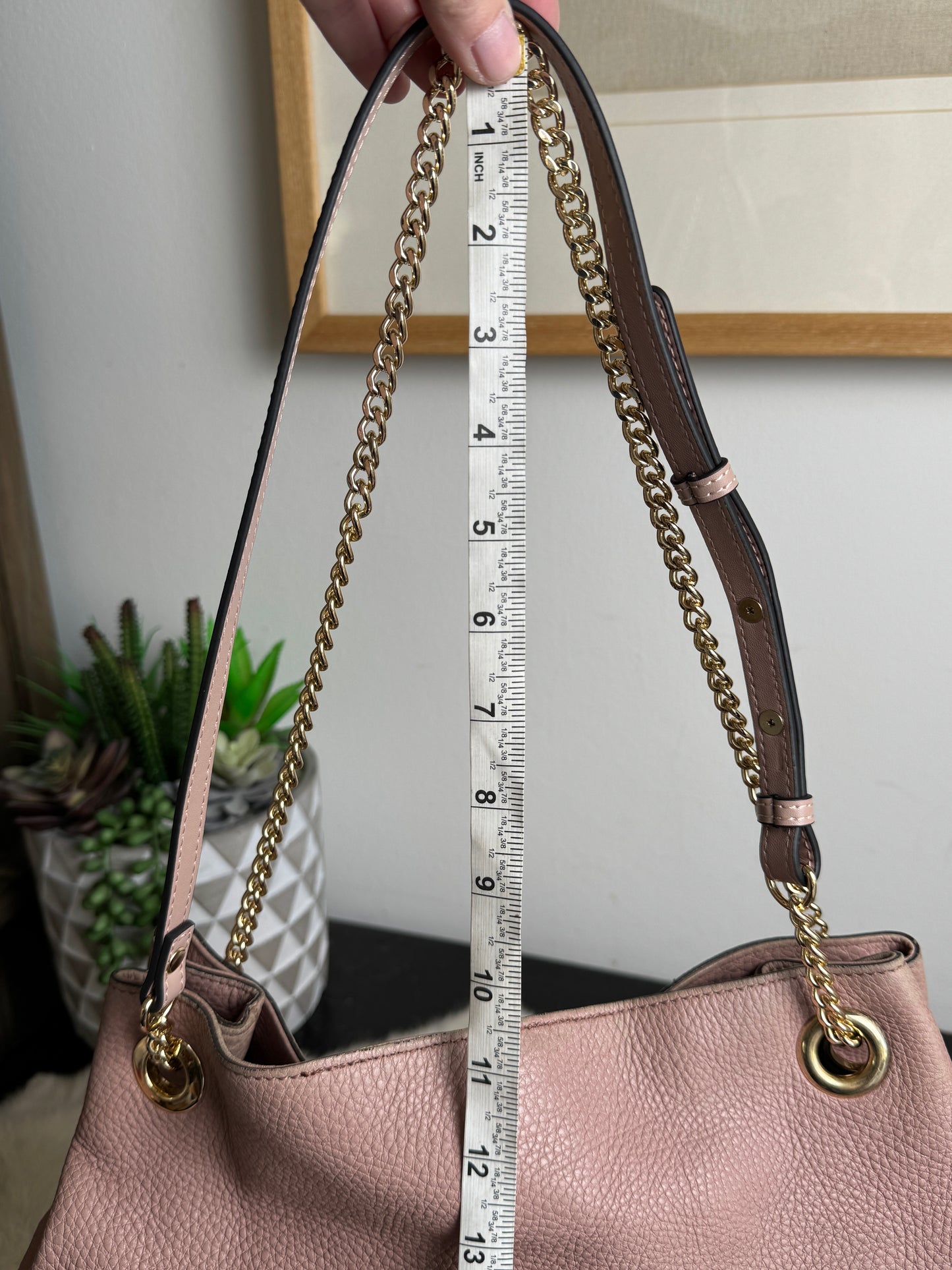 GUCCI Soho Lt Pink Pebbled Chain Hobo Bag