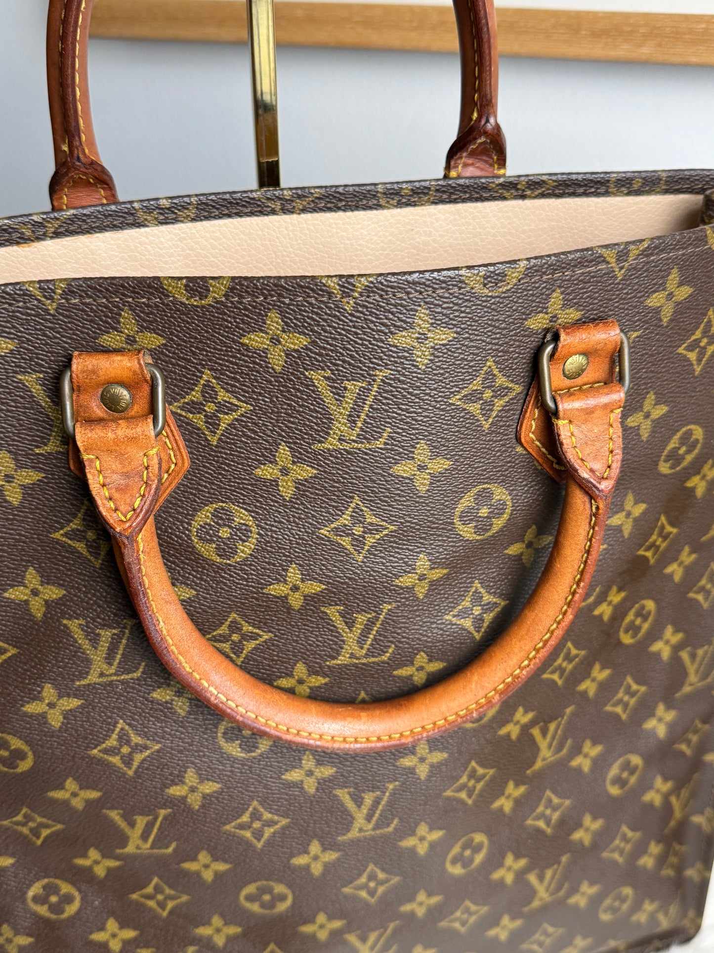 Louis Vuitton Monogram Sac Plat Shopper