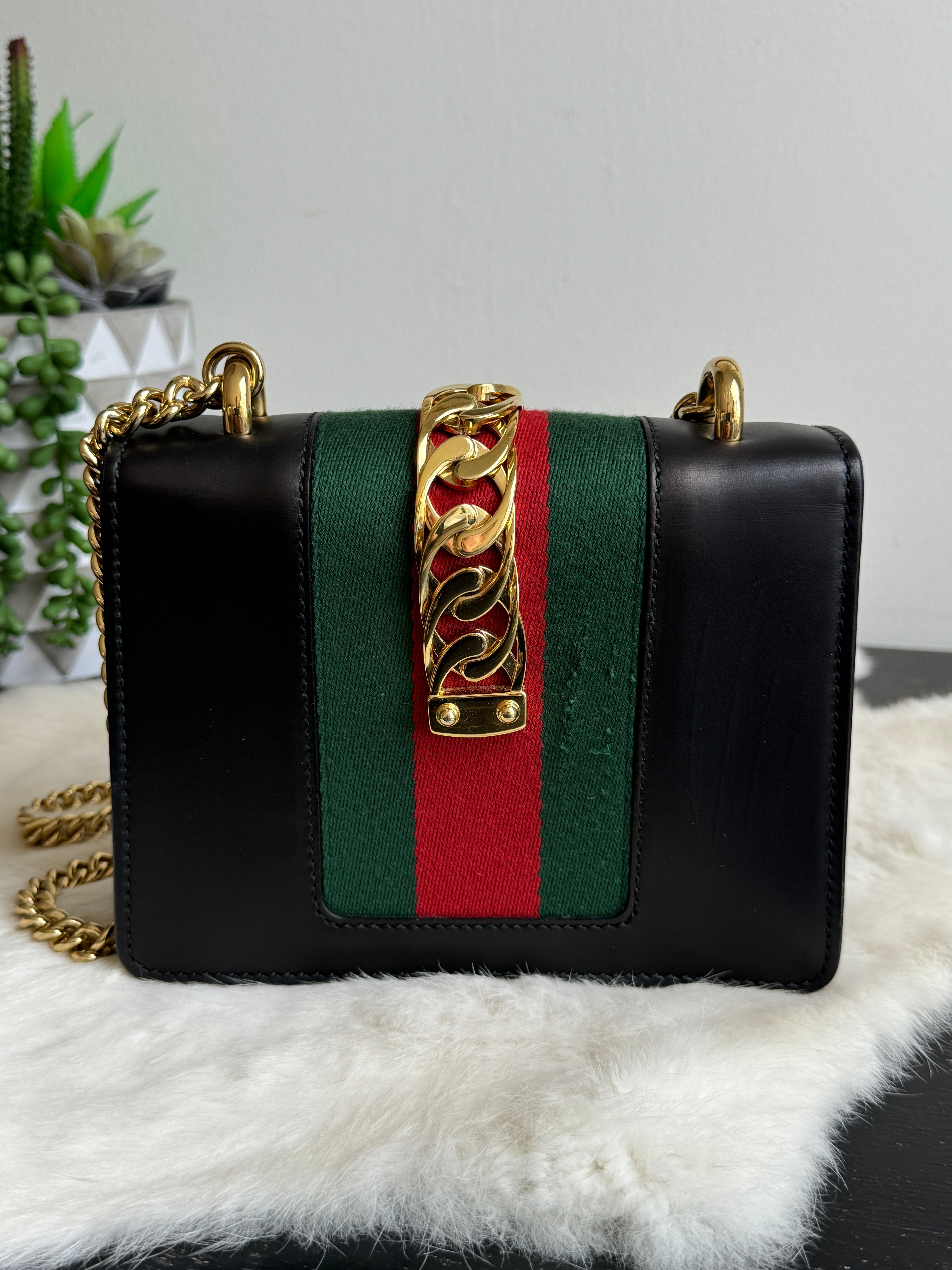 Gucci sylvie mini black online