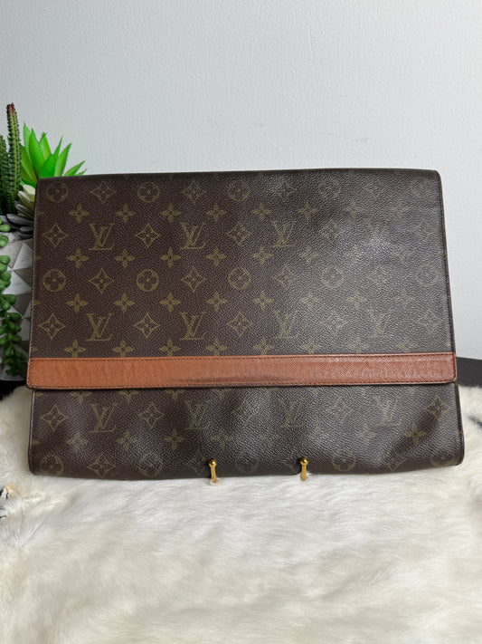 Louis Vuitton Monogram Carryall Portfolio Clutch